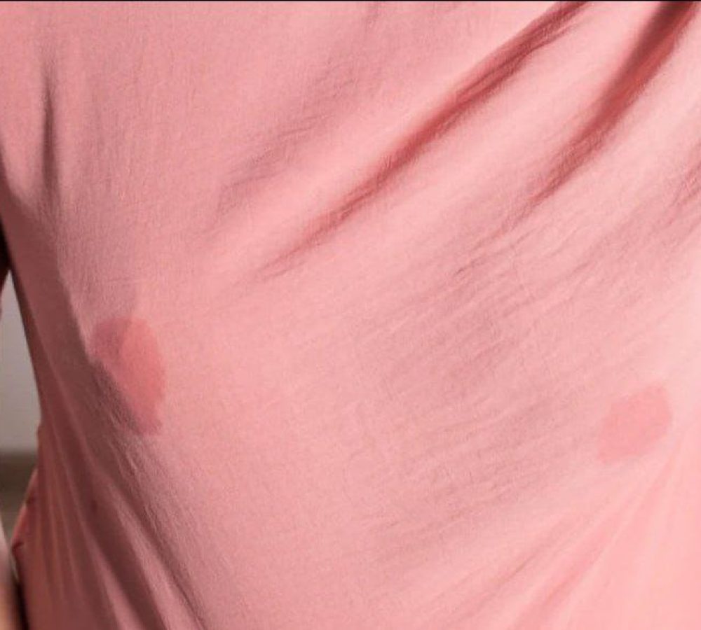main breast discharge